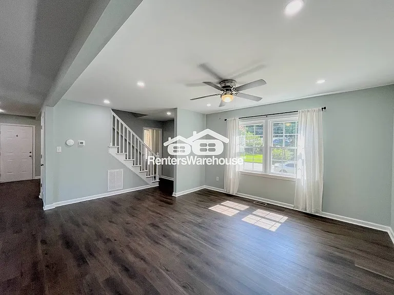 190 Devon Pl — Photo 4