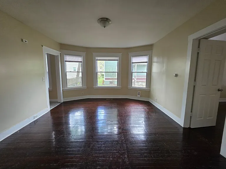 88 Dickerman St #1A — Photo 11