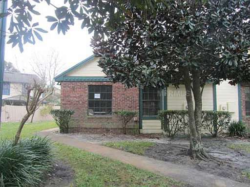 1st image of 2725 Candlewood Ct