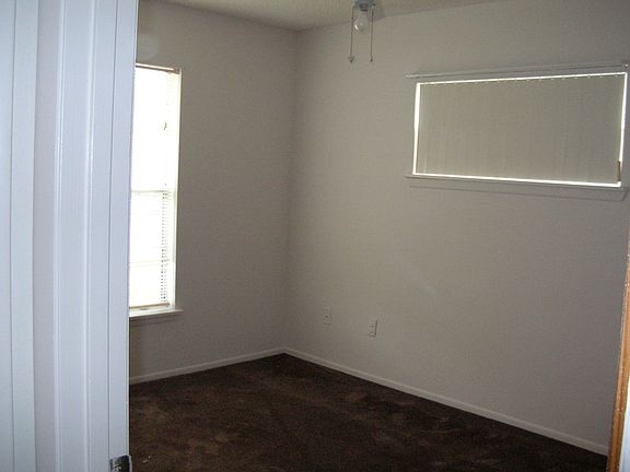 4th image of 759 Dacoma Ct