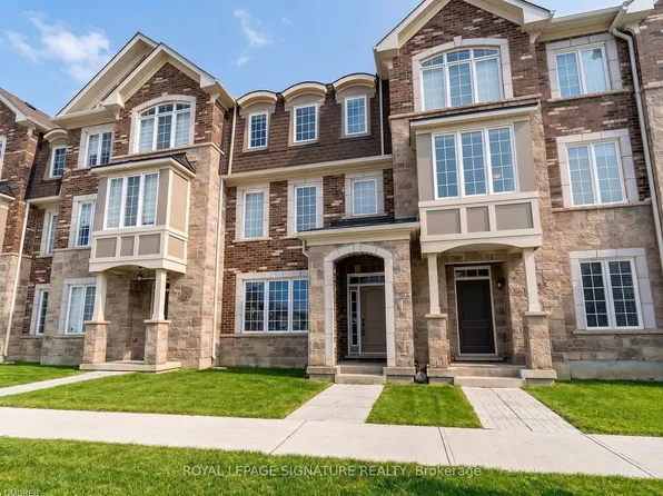 3355 Carding Mill Trl, Oakville, ON L6M 1R7