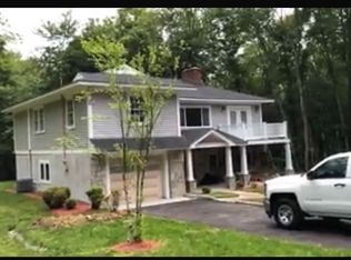 12 Jacklin Rd, Newtown, CT 06470