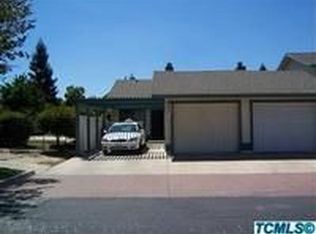 1117 S Pinkham Rd, Visalia, CA 93292