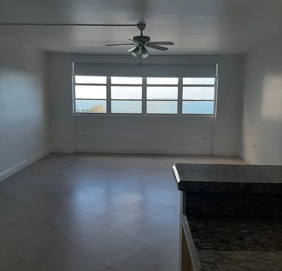 Studio, 580 sqft, $2,400 — Photo 1
