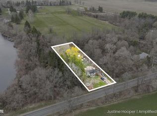 1325 E Pifer Rd, Dowling, MI 49050