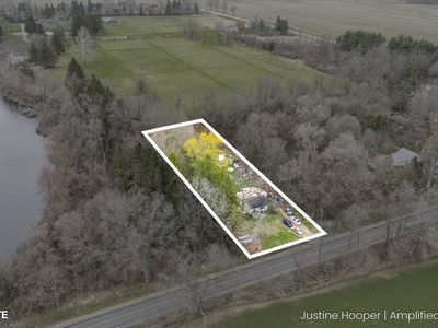 1325 E Pifer Rd, Dowling, MI, 49050