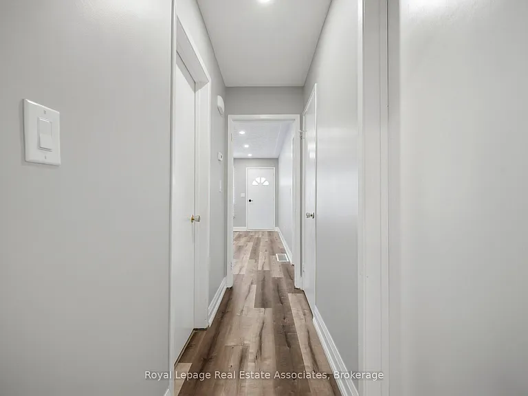 22 Saint James St #A — Photo 13