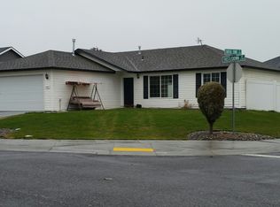 6305 Thistledown Dr, Pasco, WA 99301
