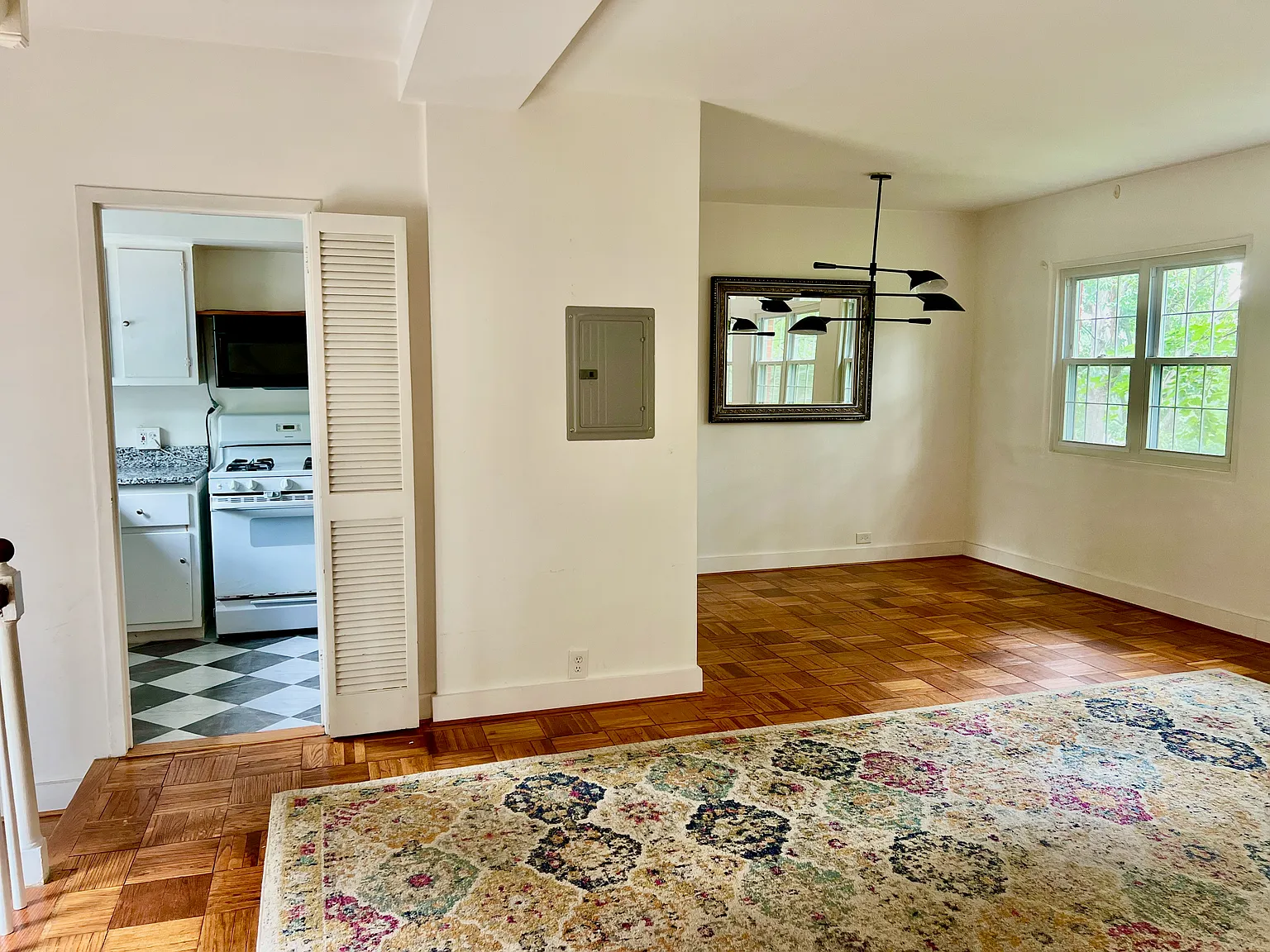 2 bed, 930 sqft, $2,650 — Photo 4