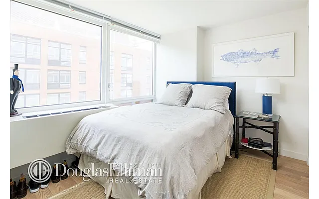 Rented by Douglas Elliman | media 21