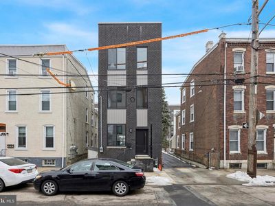 3833 Terrace St, Philadelphia, PA, 19128