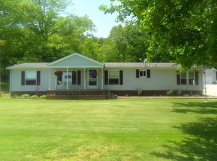 12955 Coles Creek Rd, Dale, IN 47523