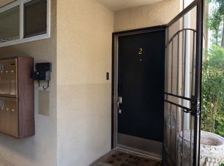 465 S Los Robles Ave APT 2, Pasadena, CA 91101