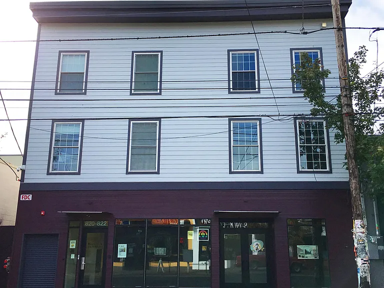 820 N Killingsworth St #304 — Photo 16