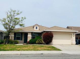 979 San Carlos Ave, Madera, CA