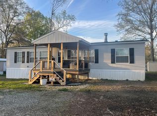 105 Chad Dr, Ninety Six, SC 29666
