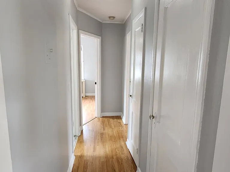 512 Rosewood Ter #2 — Photo 10