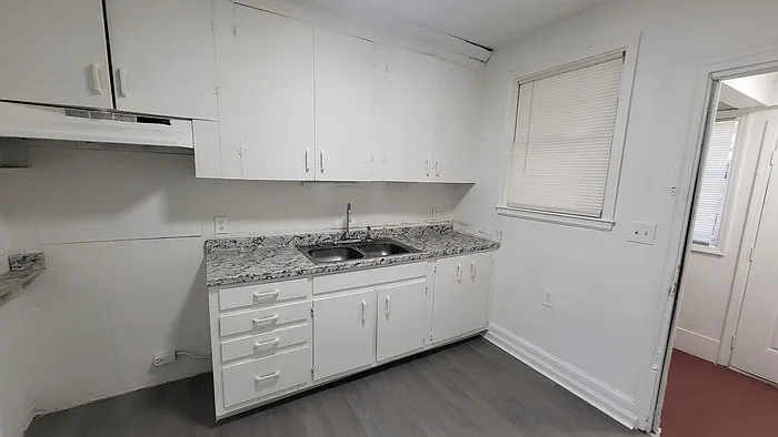2 bed, 1.0 bath, 750 sqft, $875 — Photo 3