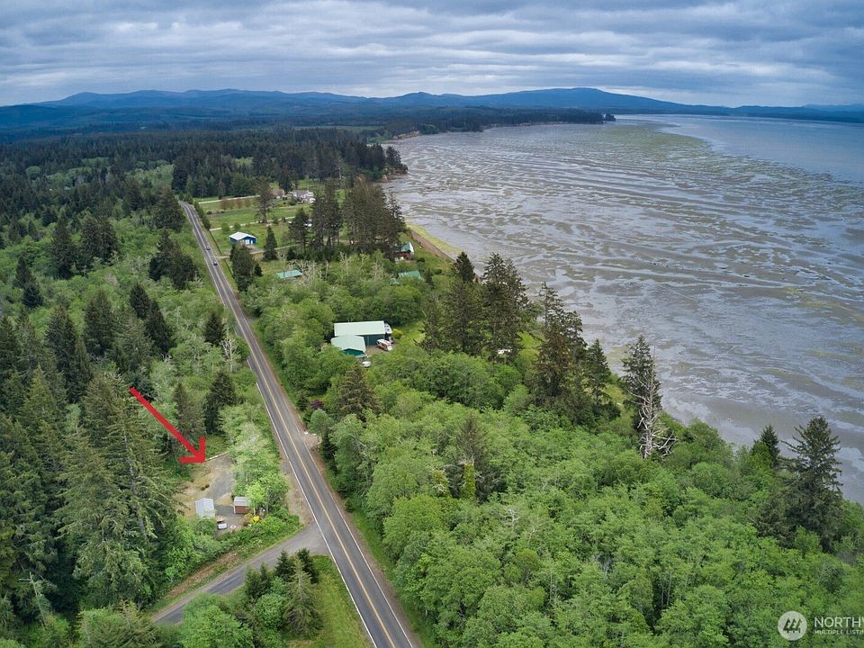 1st image of 210 Bay Center Road