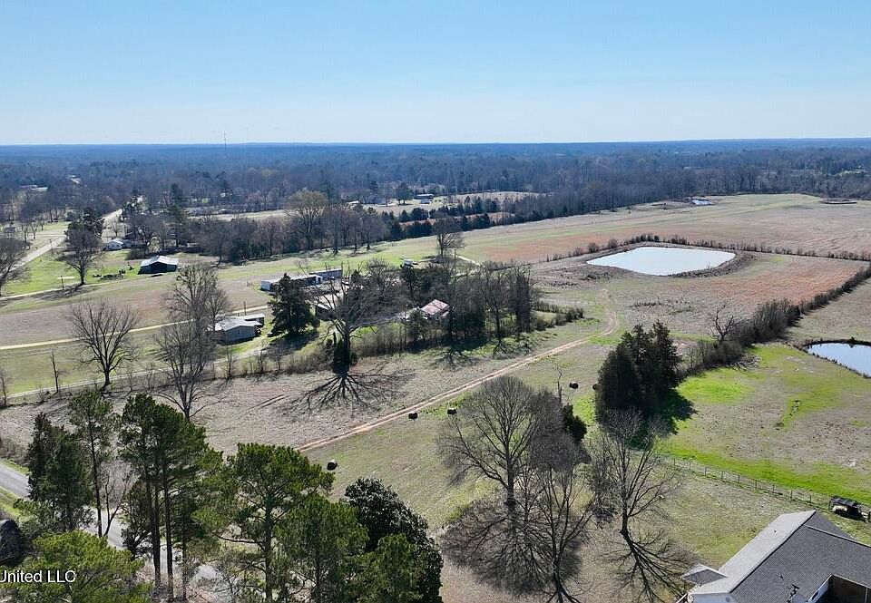 1st image of 1055 Jenkins Rd