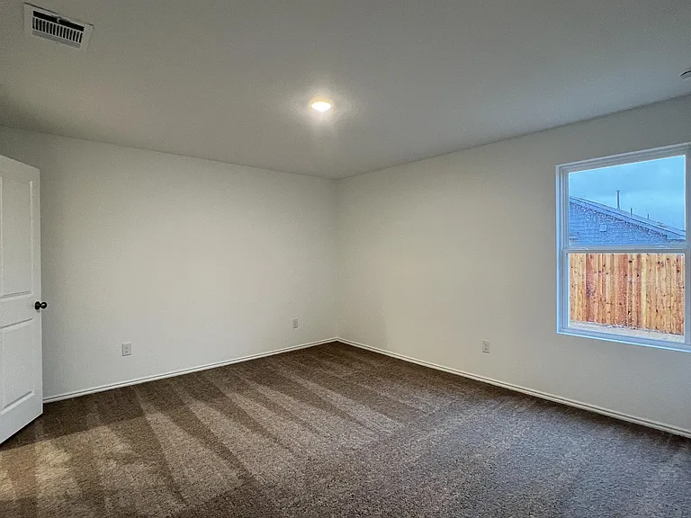 9904 Wye Ml — Photo 13