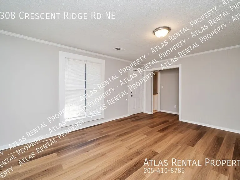 1308 Crescent Ridge Rd NE — Photo 6