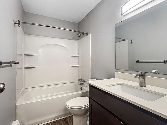 2nd image of 1720 Porter St SW APT 10