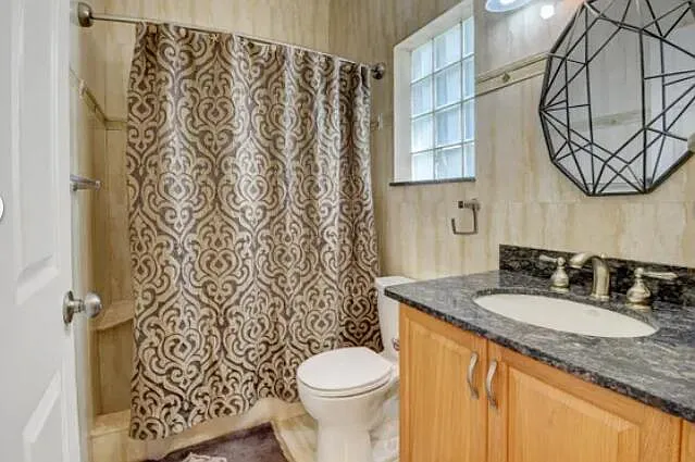 10885 La Salinas Cir #10885 — Photo 18