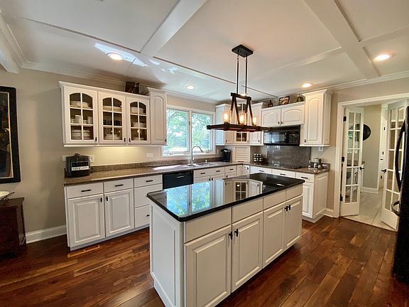 4th image of 12909 W Oak Ct