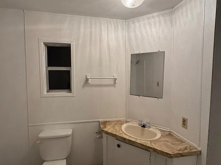 Unit Photo