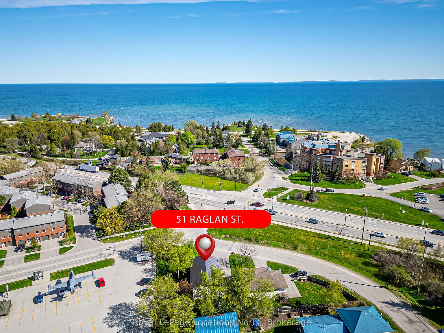 2 bed, $1,900 — Photo 4