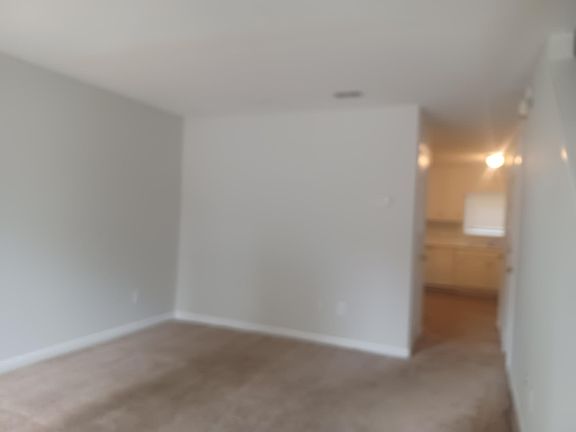 5th image of 1705 Hunting Creek Ln SE #1705