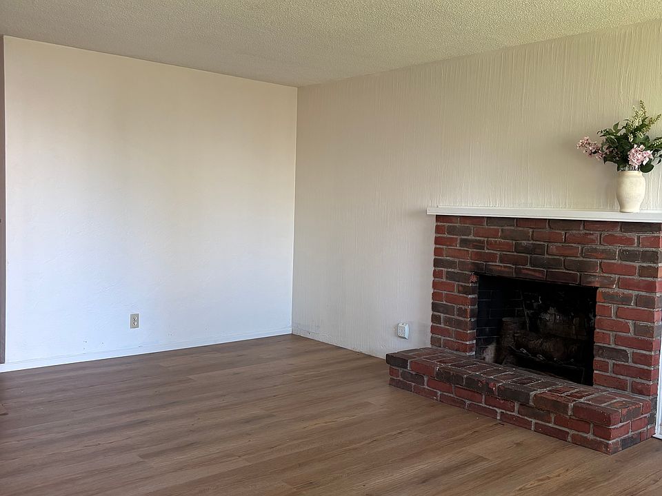 2nd image of 1440 Arondo Ct