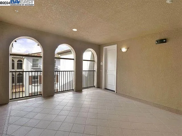 3240 Maguire Way #410 — Photo 53