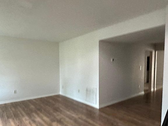 5th image of 5716 Morningside Ct