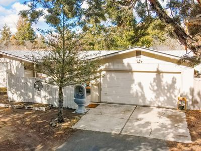 1540 NE Bear Creek Rd, Bend, OR, 97701