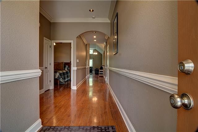 2nd image of 293 Turnberry Cir