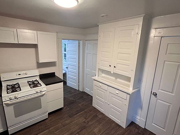 2nd image of 1100 Jennette Ave NW #2