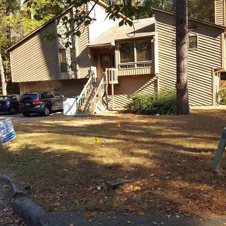 2nd image of 319 New Crossing Trl E