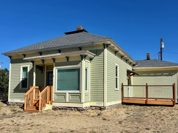 221 W Broadway St, Goldendale, WA 98620