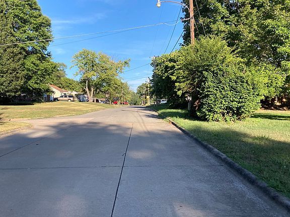 4th image of 535 Highland Dr