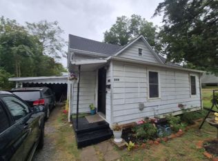 2313 Glenwood Ave, Eldorado, IL 62930