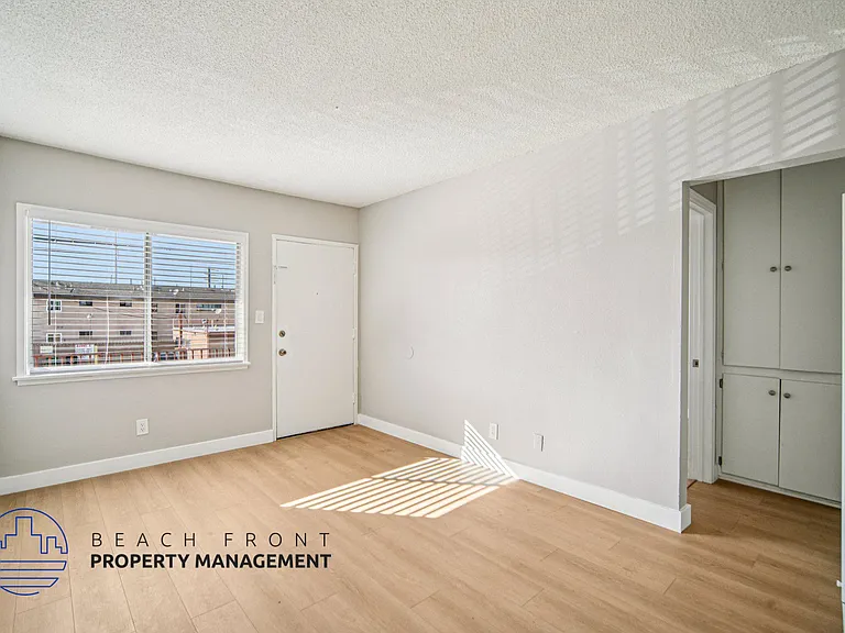 4640 W. Imperial — Photo 6