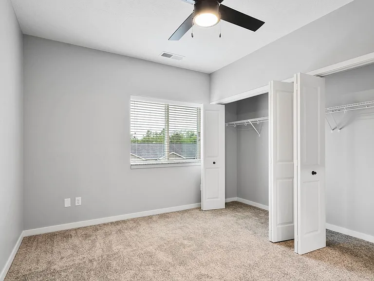 Bluestem Apartments — Photo 4