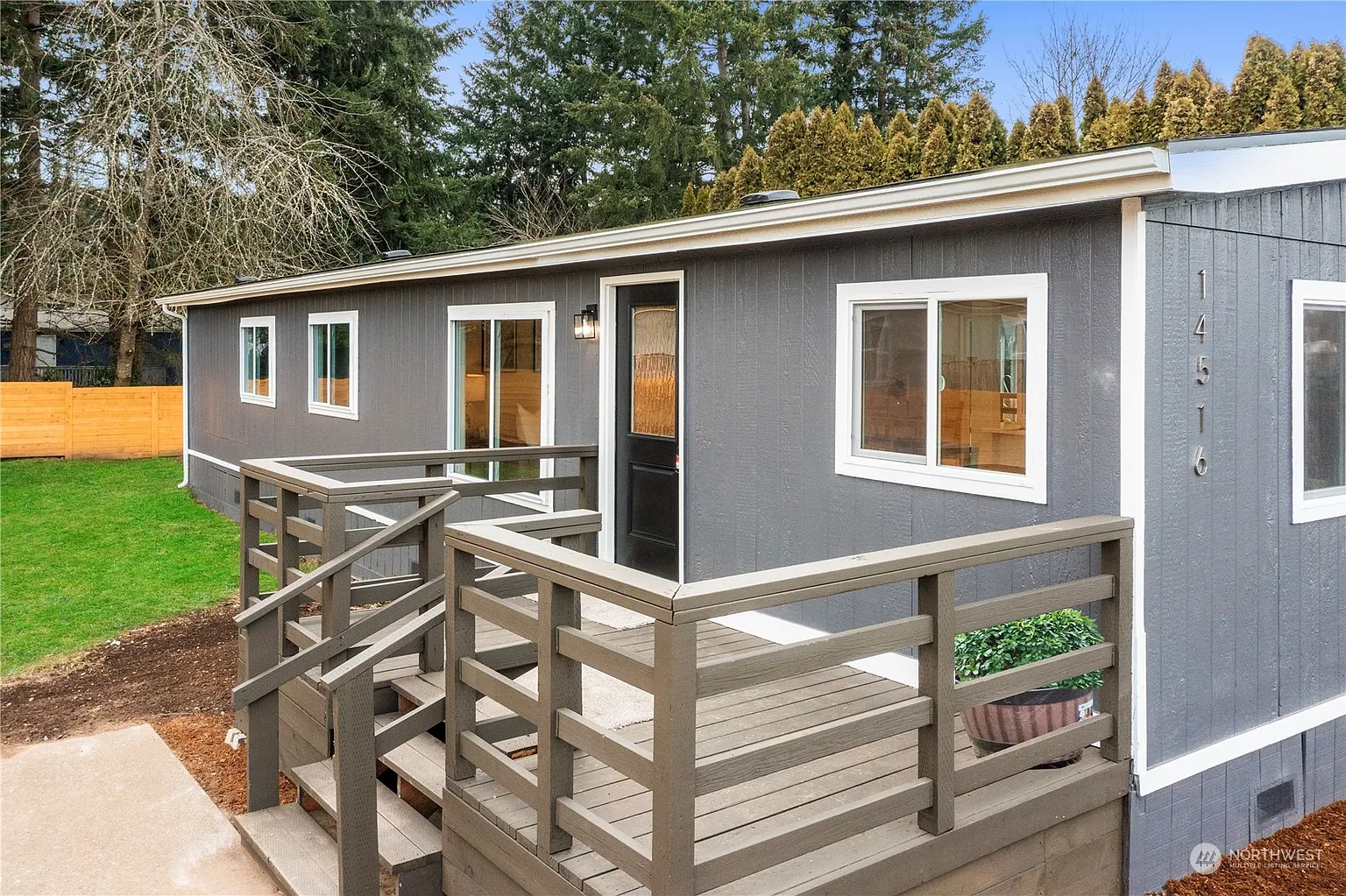 14516 Greenbelt Drive E photo 1
