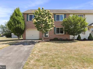 2013 Clinton Ave, Chambersburg, PA