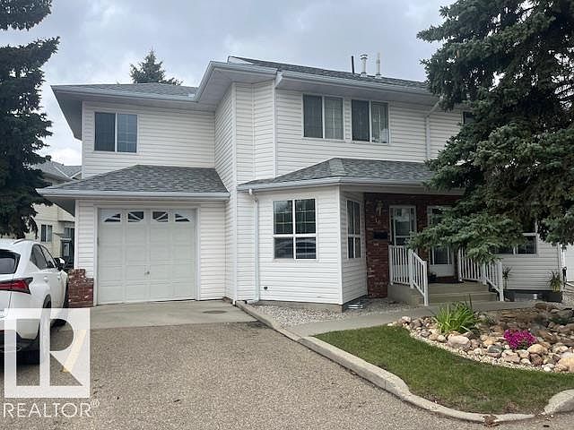 1st image of 1033 Youville Dr W