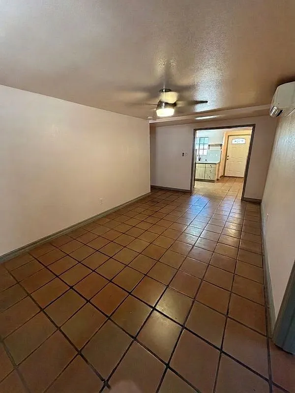 2 bed, 2.0 bath, 815 sqft, $2,650 — Photo 4