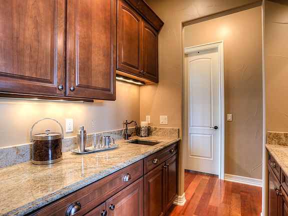 3rd image of 27446 E Jamison Cir