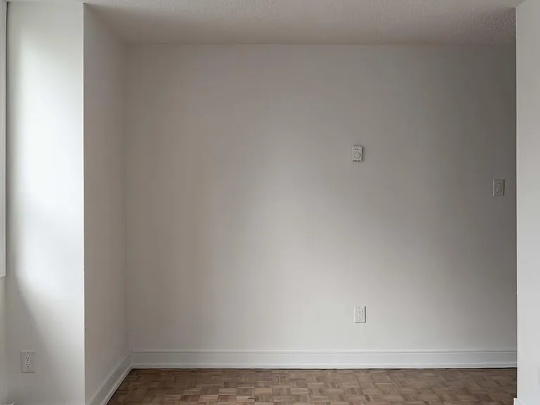 490 Nelson Ave #204 — Photo 14
